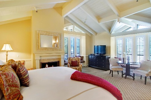Carriage House Inn image 1
