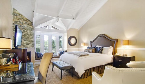 Carriage House Inn image 5